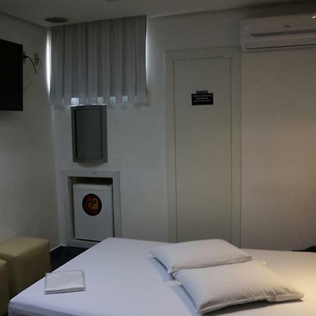 Auhe Motel (Adults Only) Betim Exteriör bild